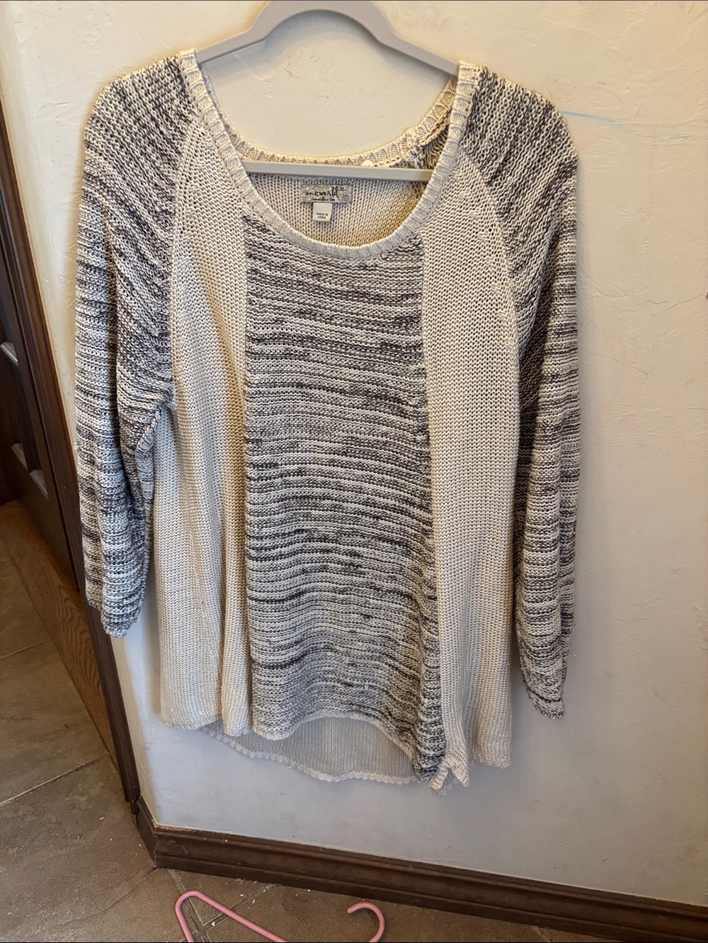 One world long sweater! Women’s XL